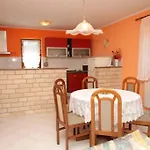 House With A Parking Space - Vlasici, Istria - Sredisnja Istra - 7685 Dom wakacyjny Kršan